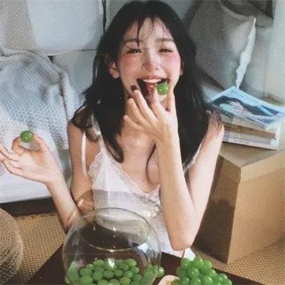 心动隔扇窗3:咫尺相望